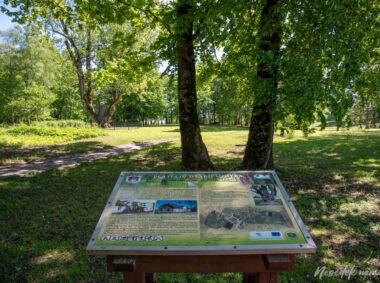 Giliuko ir Kaštoniuko kelionė Platelių parke
