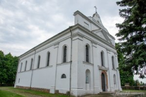 Darsūniškio bažnyčia