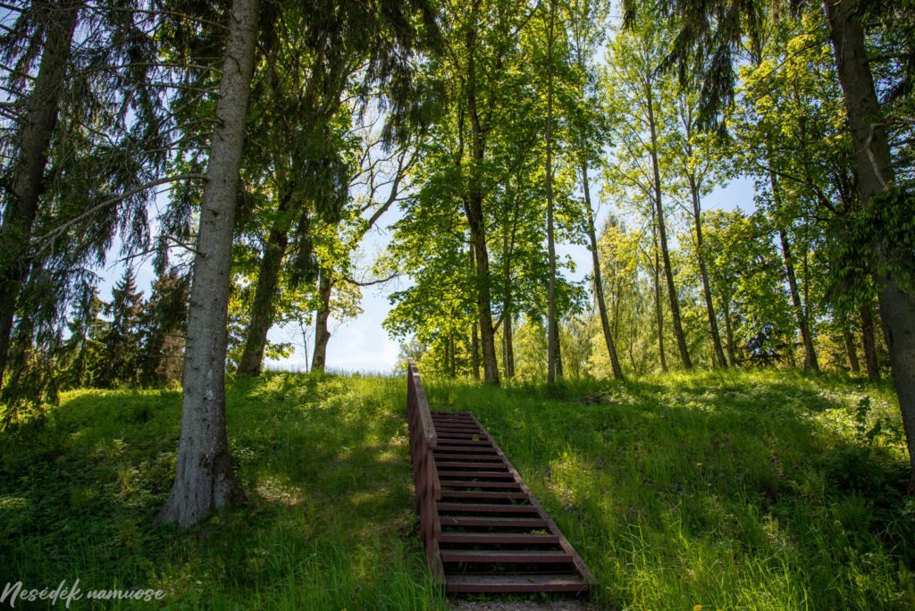 Gegrėnų piliakalnių pažintinis takas