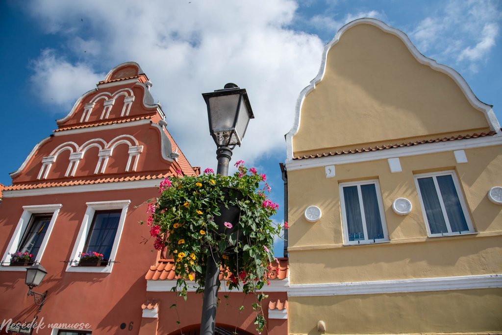Pirklių namai