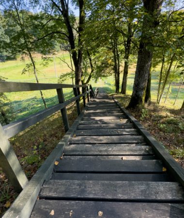 Naujasodžio–Varkalių piliakalniai